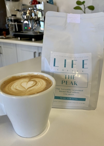 Coffee Club Review: L.I.F.E. Coffee - The Peak - <p>



This is the 6th and final coffee of the current "Winter" drop of our Discover Great Coffee club and it is none other than LIFE Coffee's  "The Peak " 

The P...</p>