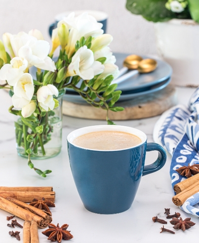 Make a Barista-Style Chai Latte at Home - <p>If you’re a chai lover and desperate for a real café style chai that you can make easily at home, we’ve got just the thing for you…

Making a café style chai latte a...</p>