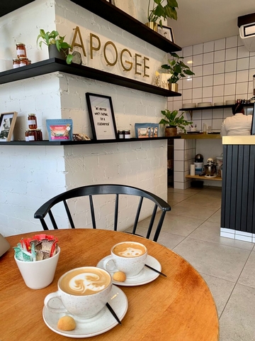 New Kid on the Block: Apogee Cafe, Umhlanga Ridge - <p>Apogee Cafe

71 Zenith Road, Umhlanga

Open 7am-3pm Mon to Friday, Sat & public hols 8am-12pm. Closed Sundays




The Apogee Team, Nokwanda, Sbu and Jane



~APOGEE, noun. Point ...</p>