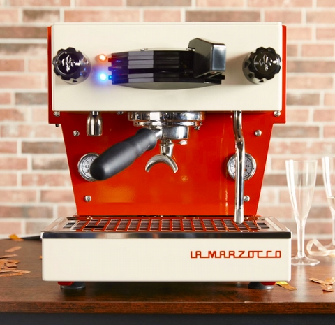 The Limited Edition Linea Mini we can't stop gawking at - <p>Oh la la! Ain’t she a beaut. And she’s got a fantastic 'legacy'. This limited Edition release from the La Marzocco Home crew will have you lusting after this bucket list espre...</p>