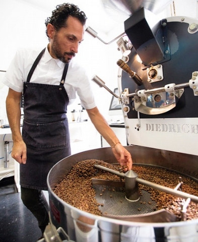 CMA Nominee Focus: Espresso Lab Microroasters & Renato Correia - <p>

We always love chatting to the dynamic duo behind Espresso Lab Microroasters in The Old Biscuit Mill, Woodstock, Cape Town. Helene Vaerlien and Renato Correia always have a refreshing take on coff...</p>