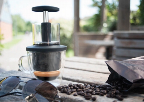 Gadget Alert: This device promises best espresso without an espresso machine - <p>We've always got our ears to the ground for interesting new gadgets on the coffee scene. This one, COFFEEJACK, makes some bold promises! The best espresso without an espresso machine, it claims. T...</p>