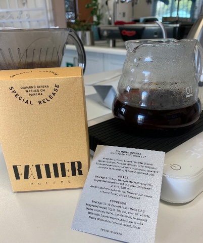 Taste Test! Jamison Savage Diamond Geisha by Father Coffee. - <p>We were very excited to receive a special little sparkly present from the team at Father Coffee in the form of a beautifully packaged box of Jamison Savage's Diamond Geisha!  The pictures don...</p>