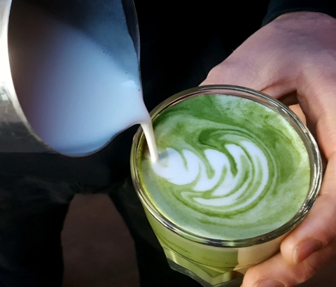 The Matcha Story - <p>Words by Nic Reid, all images red espresso


I first tried matcha in Minneapolis in 2008. I was at the SCAA exhibition and a Japanese matcha company had a large stand with all the bells and whistle...</p>